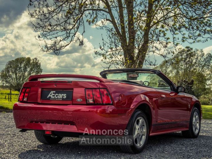 Ford Mustang 3.8i V6 - 6