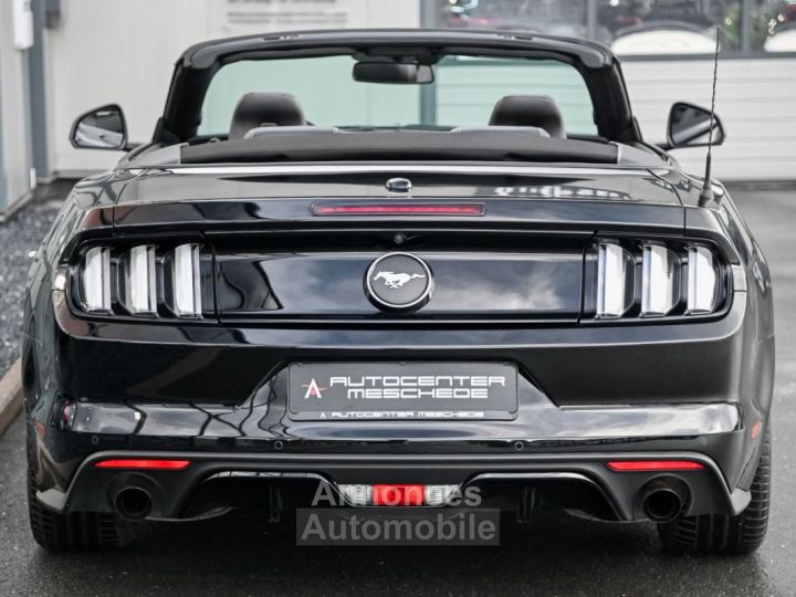 Ford Mustang Cabrio 2.3 EcoBoost Navi - 23