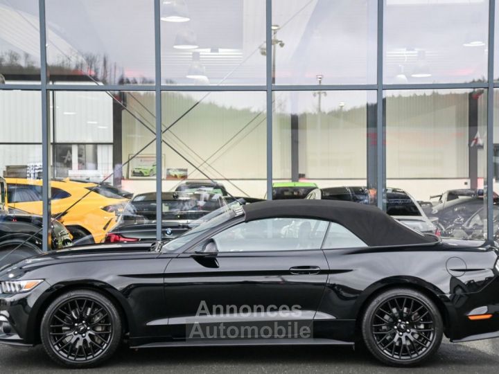 Ford Mustang Cabrio 2.3 EcoBoost Navi - 25