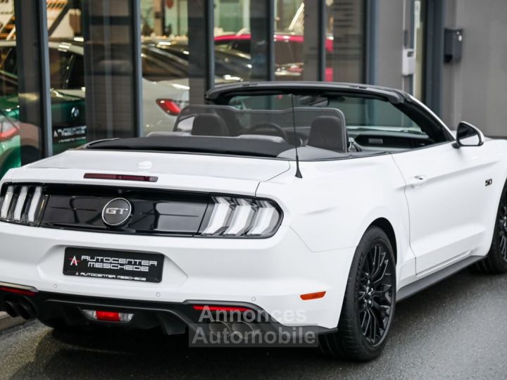 Ford Mustang Cabrio 5.0 Ti-VCT V8 GT Aut. Premium 2 - 26