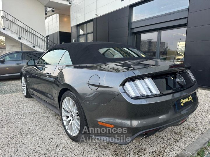 Ford Mustang CONVERTIBLE 5.0 V8 421 GT - 4