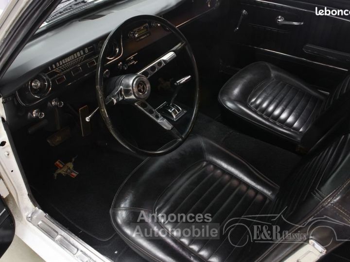Ford Mustang Coupé | 289 CUI | Améliorations d'Edelbrock | Bon état | 1965 - 2