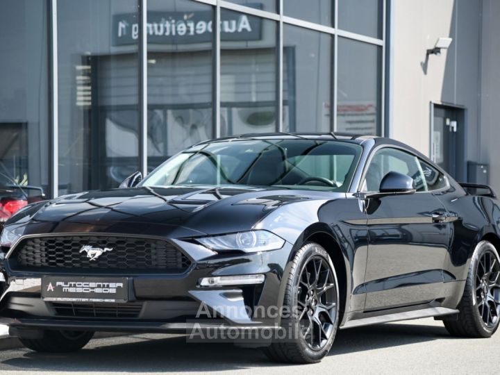 Ford Mustang Coupe 2.3 EcoBoost Aut. Navi - 26