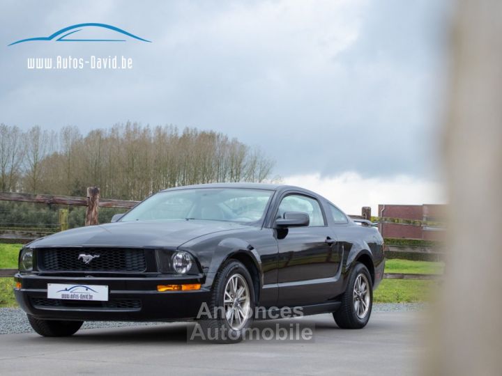 Ford Mustang Coupé 4.0i V6 Aut. - 1STE EIGENAAR - HISTORIEK - LEDER - AIRCO - 1