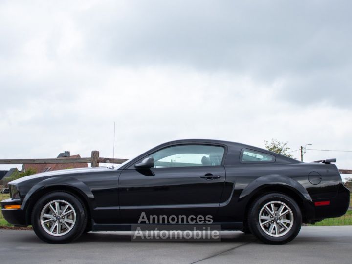 Ford Mustang Coupé 4.0i V6 Aut. - 1STE EIGENAAR - HISTORIEK - LEDER - AIRCO - 12