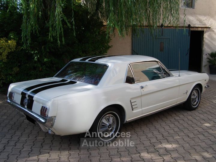 Ford Mustang V8 289ci 1966 Coupe de 1966 - 8