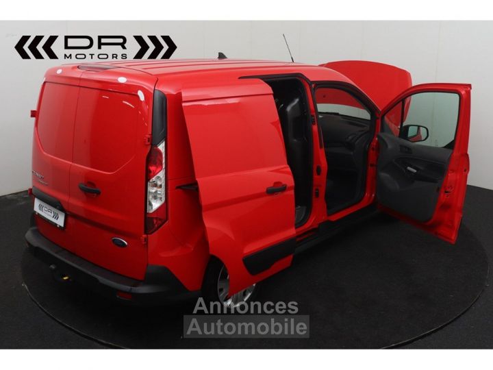 Ford Transit Connect 1.5TDCi Aut. SWB LICHTE VRACHT - NAVI - 12