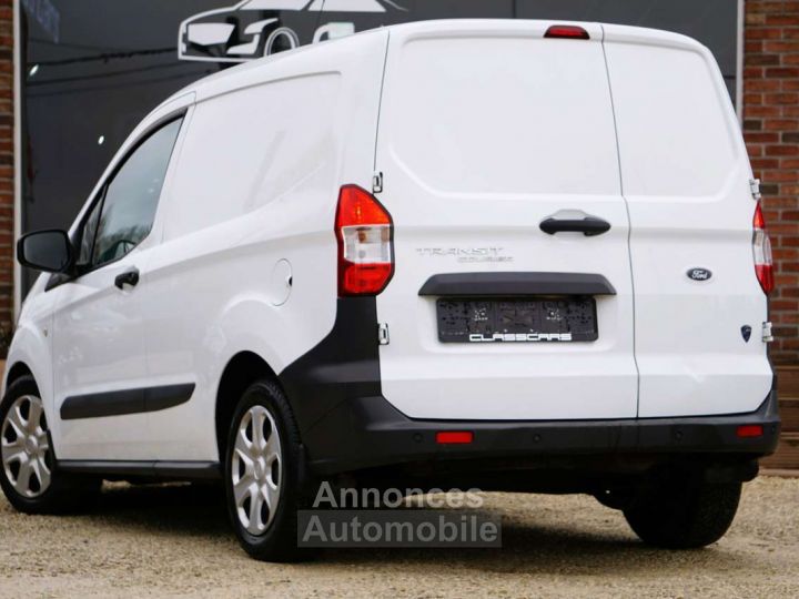 Ford Transit Courier 1.5 TDCI UTILITAIRE 2 PLACES CLIM RADAR EU 6D-TEMP - 4