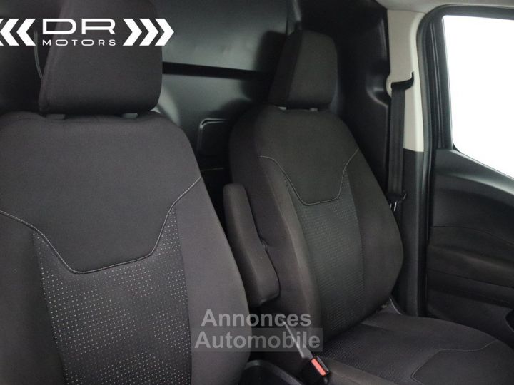 Ford Transit Courier 1.5TDCi TREND LICHTE VRACHT - DAB AIRCO23.251km!! - 13