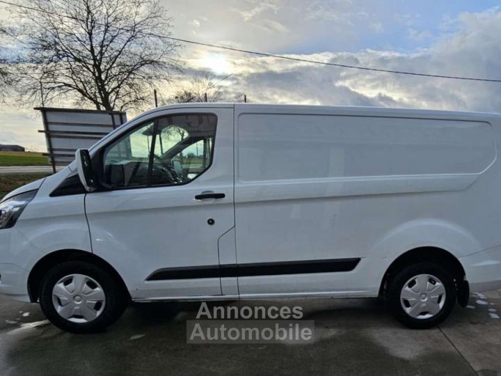 Ford Transit Custom 2.0 TDCi L1H1 3 Places Clim Garantie 12 mois - 10