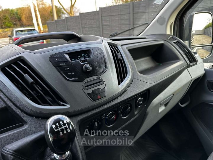 Ford Transit Custom 2.0 TDCi L1H2 Ambiente UTILITAIRE-BT-PROPRE !!! - 9