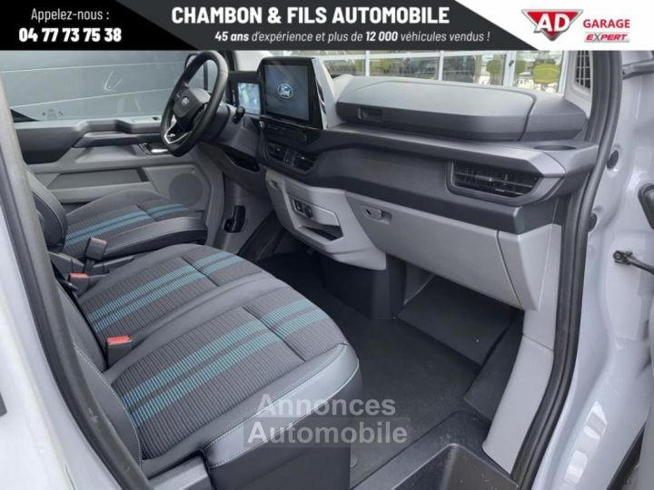 Ford Transit Custom FOURGON 300 L1H1 2.0 ECOBLUE 170 CH BVA8 SPORT Prix : 40325 ht - 10