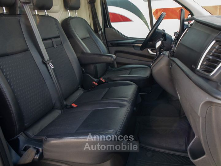 Ford Transit Custom Sport 2.0 EcoBlue D Automaat - 1ste EIGENAAR - LICHTE VRACHT - 3 PLAATSEN - LEDER - APPLE CARPLAY - EURO 6d - 15
