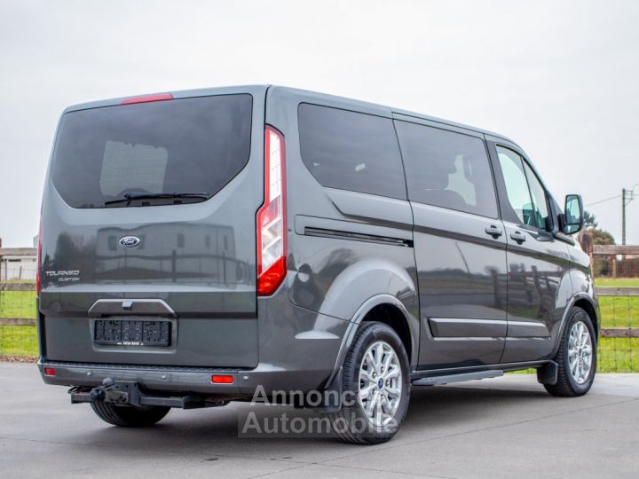 Ford Transit Tourneo Custom 2.0 TDCi 170PK Dubbel cabine 5pl. Automaat EcoBlue Titanium - LICHTE VRACHT - HISTORIEK - DUBBELE SCHUIFDEUR - APPLE CARPLAY - CAMERA - - 10