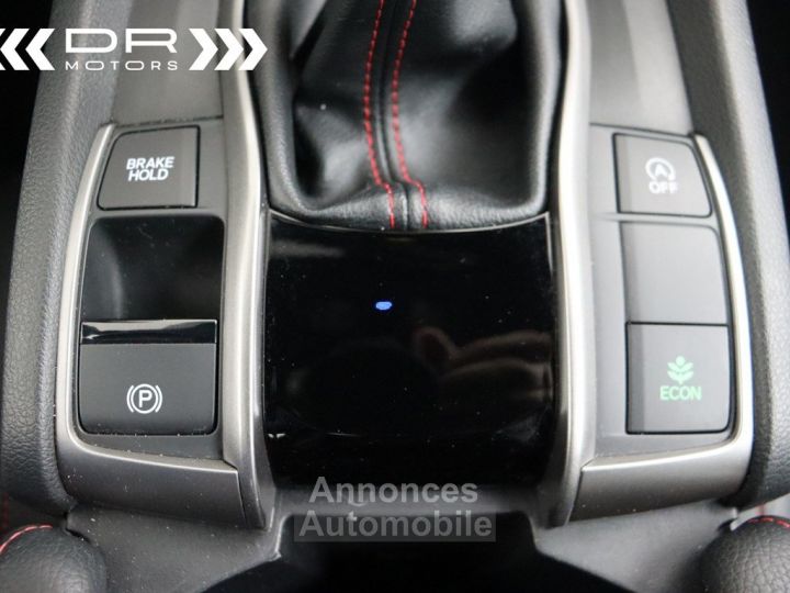 Honda Civic 1.0 BLACK EDITION - NAVI LEDER ADAPTIVE CRUISE DAB MIRROR LINK - 27