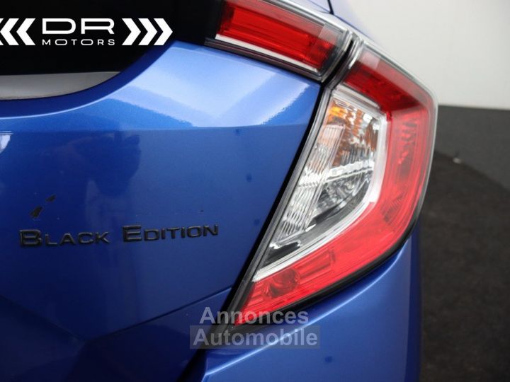 Honda Civic 1.0 BLACK EDITION - NAVI LEDER ADAPTIVE CRUISE DAB MIRROR LINK - 43