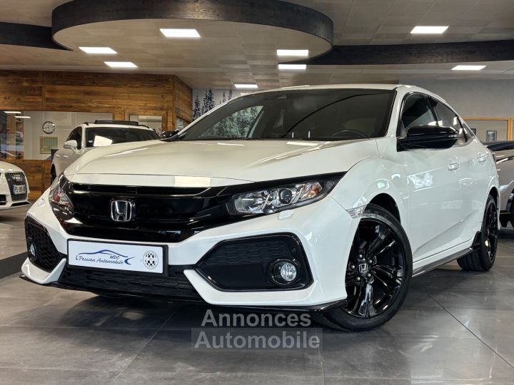 Honda Civic X (2) 1.0 I-VTEC 126 DYNAMIC CVT - 1