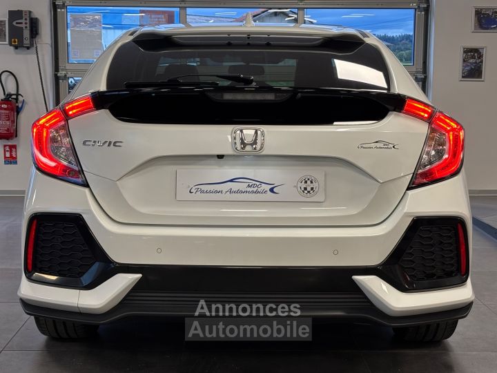 Honda Civic X (2) 1.0 I-VTEC 126 DYNAMIC CVT - 16