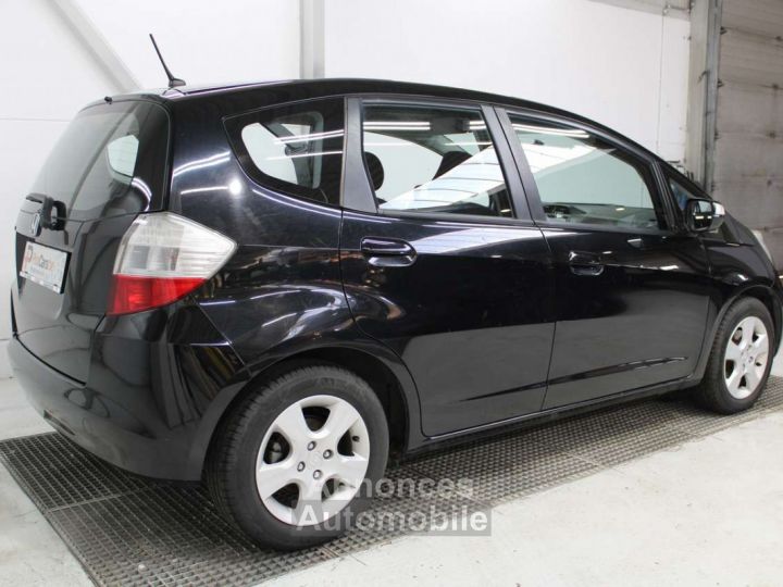 Honda Jazz 1.4i ~ Airco Radio USB Top Keuring mogelij - 4