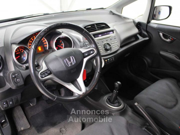 Honda Jazz 1.4i ~ Airco Radio USB Top Keuring mogelij - 10