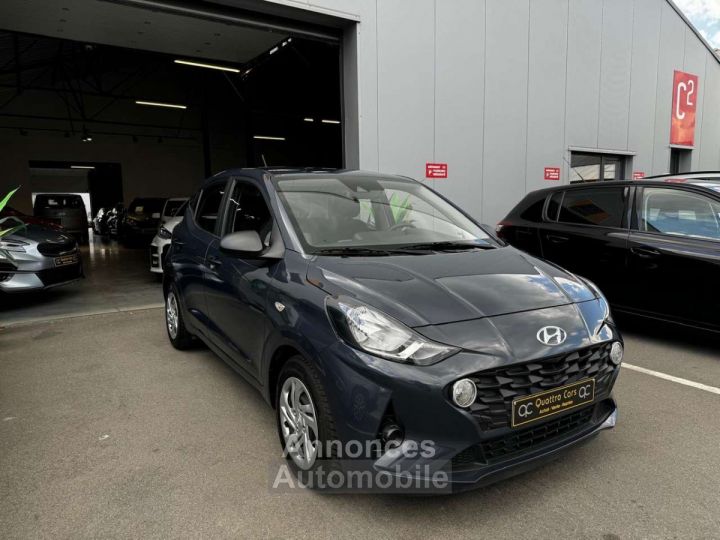 Hyundai i10 1.0 ESSENCE - 3