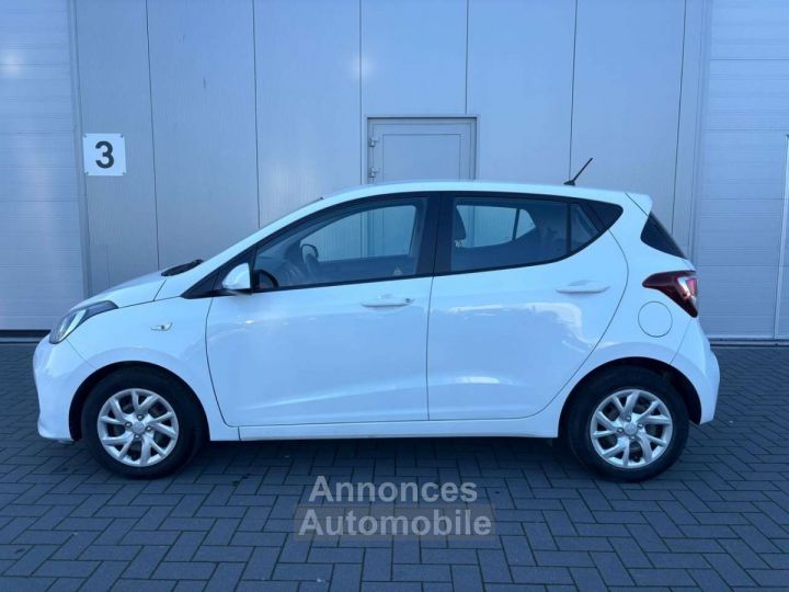 Hyundai i10 1.0i -- CLIM FAIBLE KILOMETRAGE GARANTIE - 8