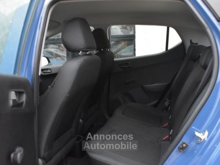 Hyundai i10 1.0i - 13