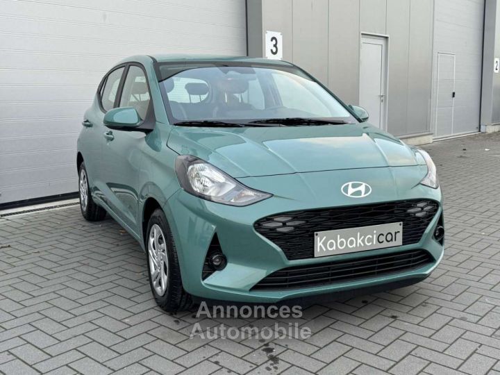 Hyundai i10 1.0i Confort -- GPS CAMERA CLIM - 1