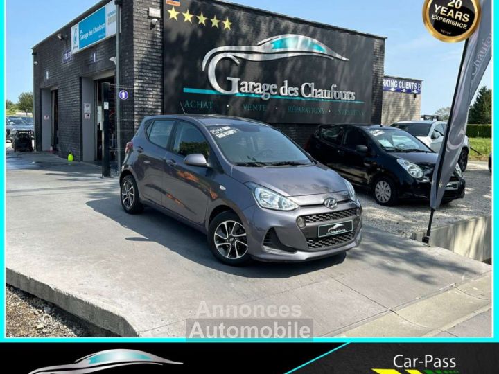 Hyundai i10 1.0i Twist 66 cv ! Apple CarPlay A-C E6b - 1