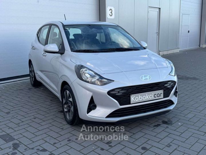 Hyundai i10 1.0i Twist Techno Pack -- BOITE AUTOMATIQUE - 1