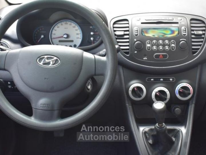 Hyundai i10 1.1i - 8