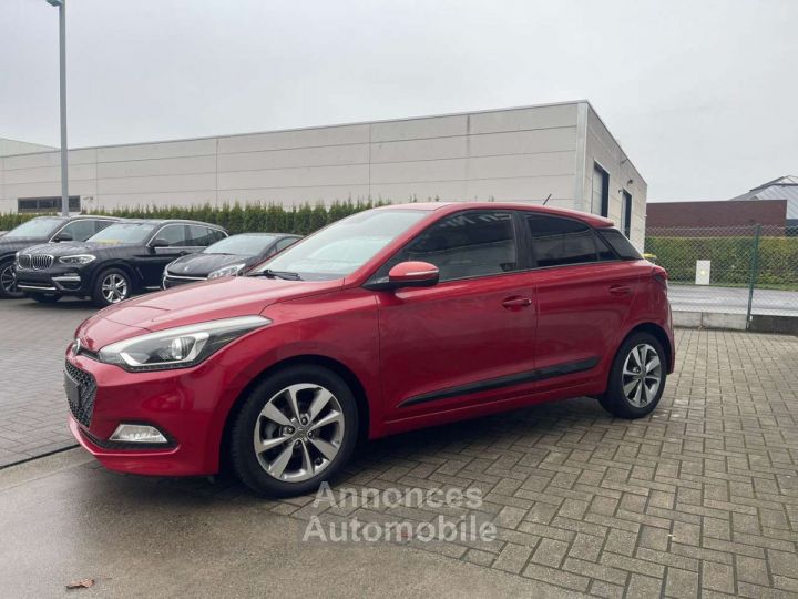 Hyundai i20 1.2i Pop 5d. AIRCO,CRUISE,PDC,BLUETH,SERVO,ALU - 2