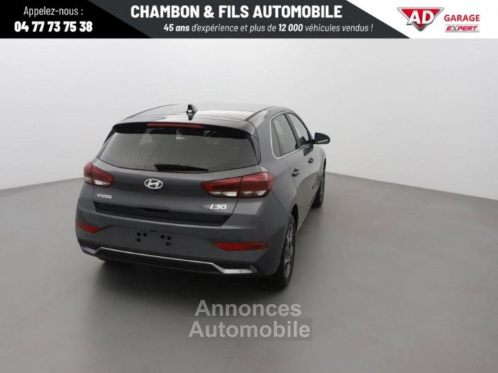 Hyundai i30 1.0 T-GDI 100CH TECHNO DCT-7 - 3