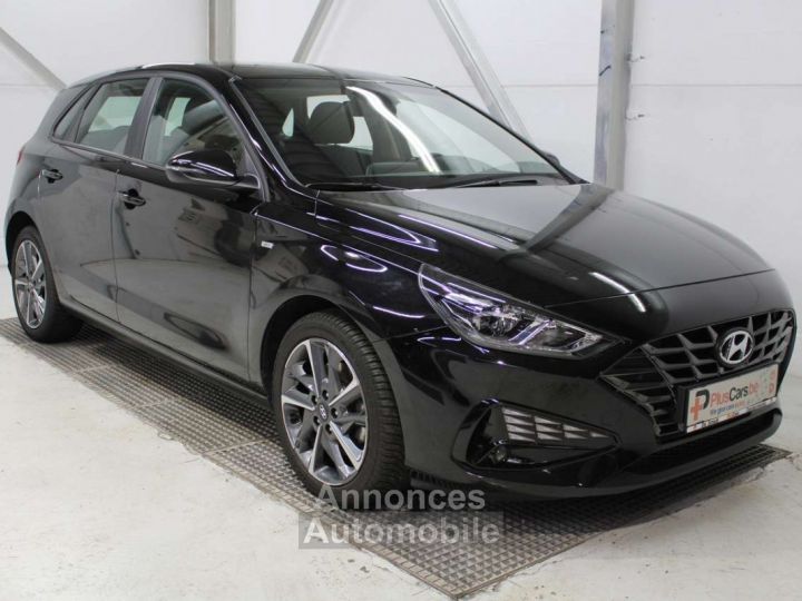 Hyundai i30 1.0T-GDi MHEV ~ LDW CarPlay Airco Stock Deal - 1