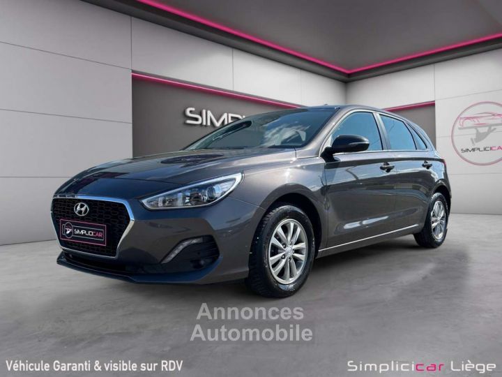 Hyundai i30 1.4i - 2