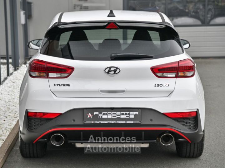 Hyundai i30 2.0 T-GDI N Performance 8-DCT - 24