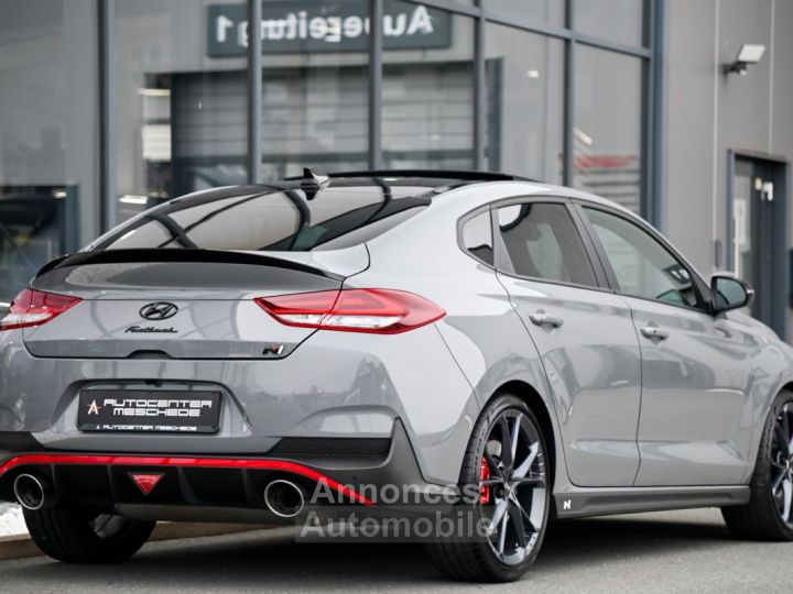 Hyundai i30 N Performance Fastback 8-DCT - 30