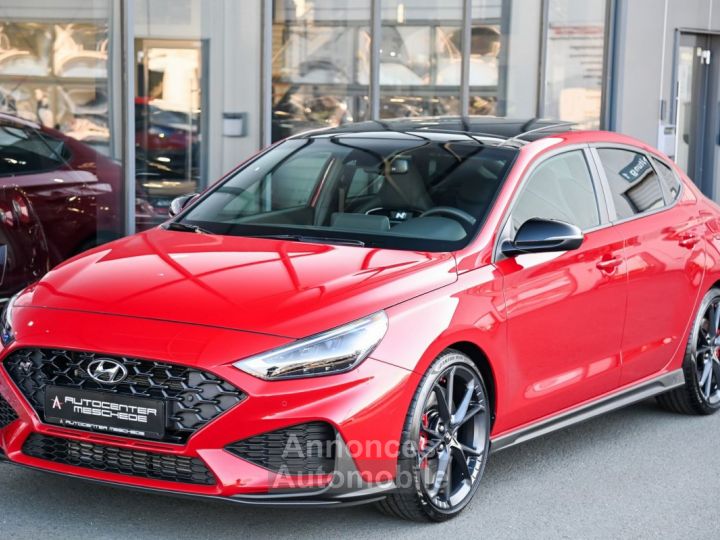 Hyundai i30 N Performance Fastback 8-DCT - 2