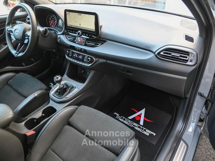 Hyundai i30 N Performance Fastback Navi - 11