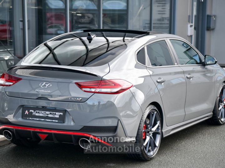 Hyundai i30 N Performance Fastback Navi - 27