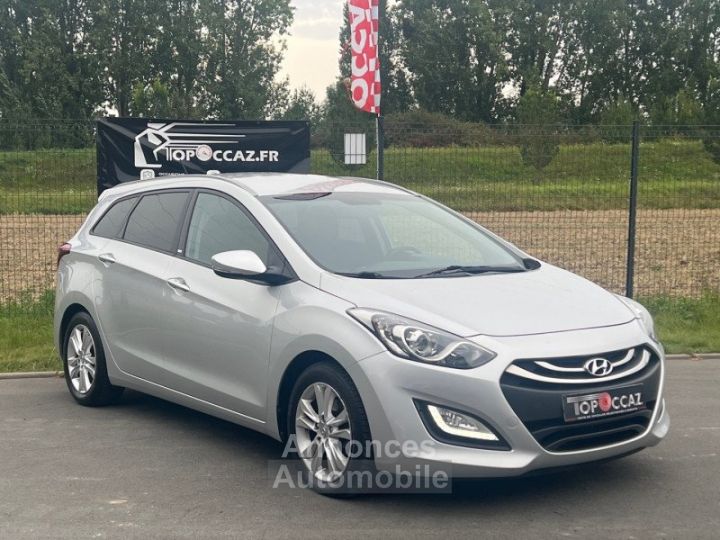 Hyundai i30 SW 1.6 CRDI 110CH BLUE DRIVE BUSINESS 2015 GARANTIE - 2