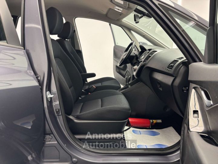 Hyundai ix20 1.6i SIEGES + VOL CHAUFFANT AIRCO GARANTIE - 10