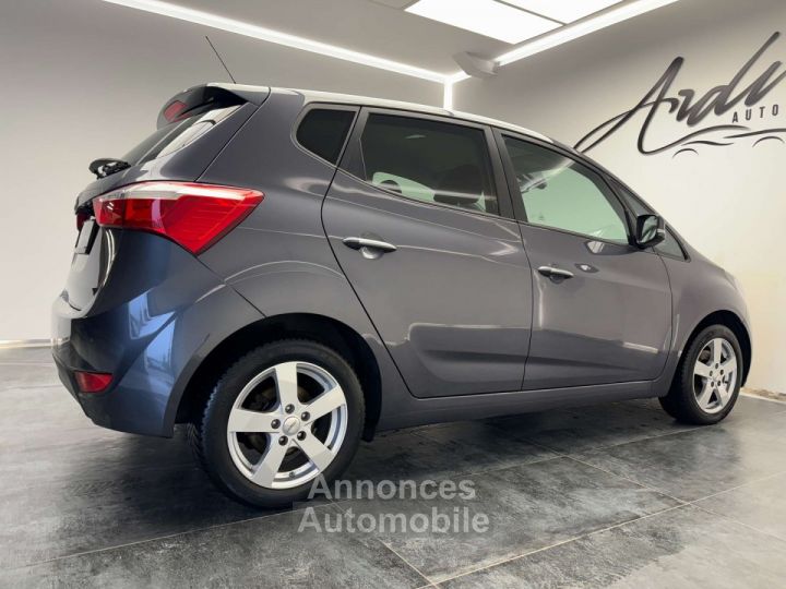 Hyundai ix20 1.6i SIEGES + VOL CHAUFFANT AIRCO GARANTIE - 13