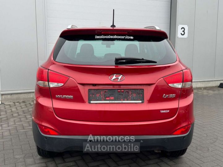 Hyundai ix35 2.0i 2WD Lounge --CUIR -- GPS GARANTIE 12 MOIS - 5