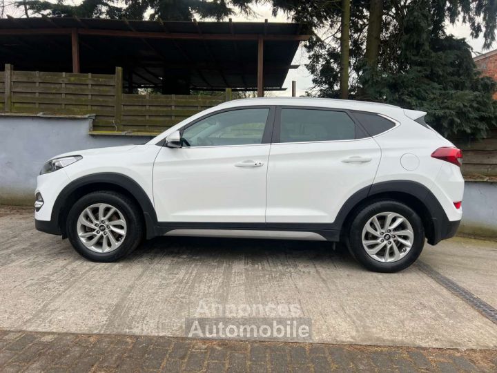 Hyundai Tucson 1.6 GDi 2WD Premium ISG (clim Navi Carplay Ect) - 2