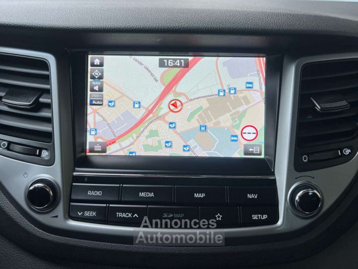 Hyundai Tucson 1.6 GDi 2WD Premium ISG (clim Navi Carplay Ect) - 16