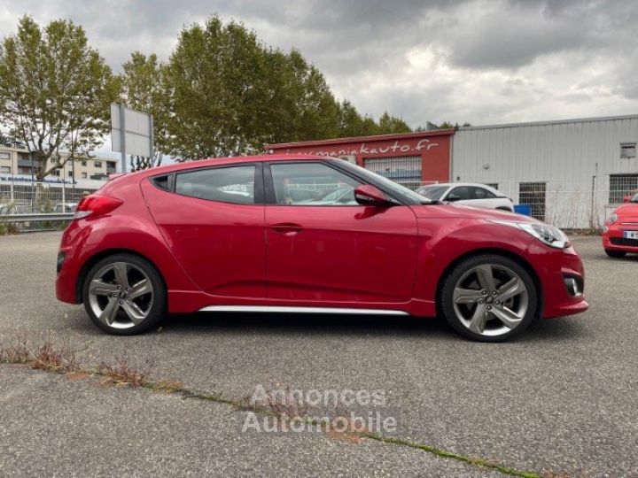 Hyundai Veloster 1.6 T-GDI 186 Turbo 4P - 4