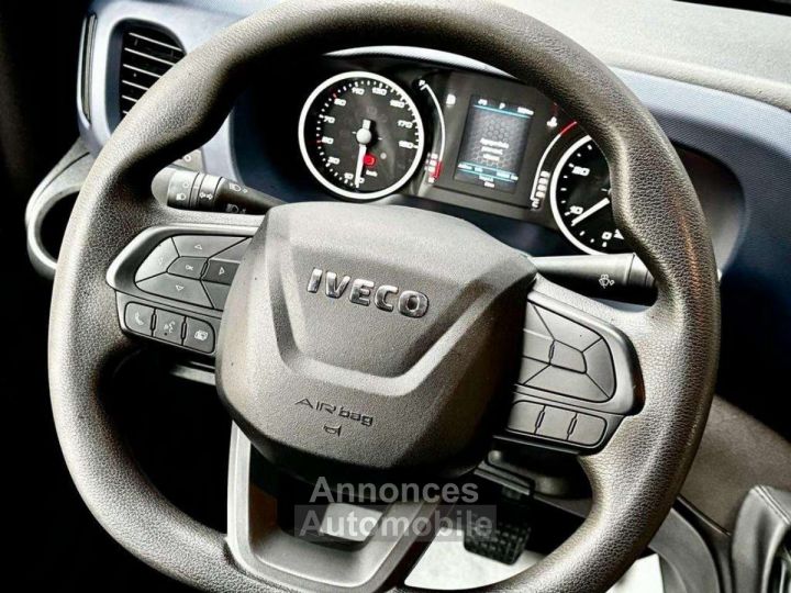 Iveco Daily 35S18 Hi-Matic 3,0 D Turbo 180cv L2H2 - 12