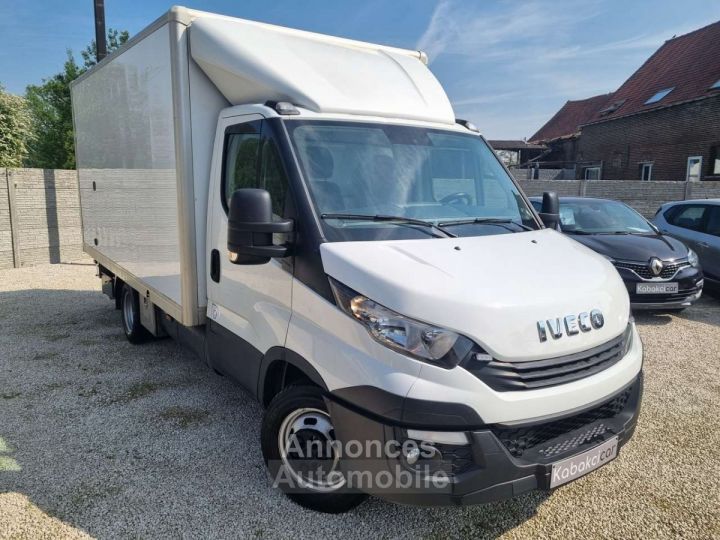 Iveco Daily FOURGON CAISSE ROUE JUMELEE GPS USB CRUISE - 1