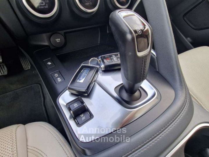 Jaguar E-Pace 2.0 D AWD Bte AUTO-COCKPIT-TOIT PANO-CAMERA-EUR 6d - 18